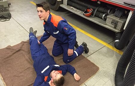 Allgemeiner Feuerwehrdienst „Stationsausbildung”